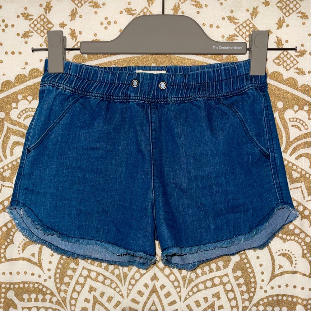 ✨3 FOR $18✨ MIX & MATCH, “HUDSON” GIRLS DENIM SHORTS, WITH FRONT POCKETS, SIZE M